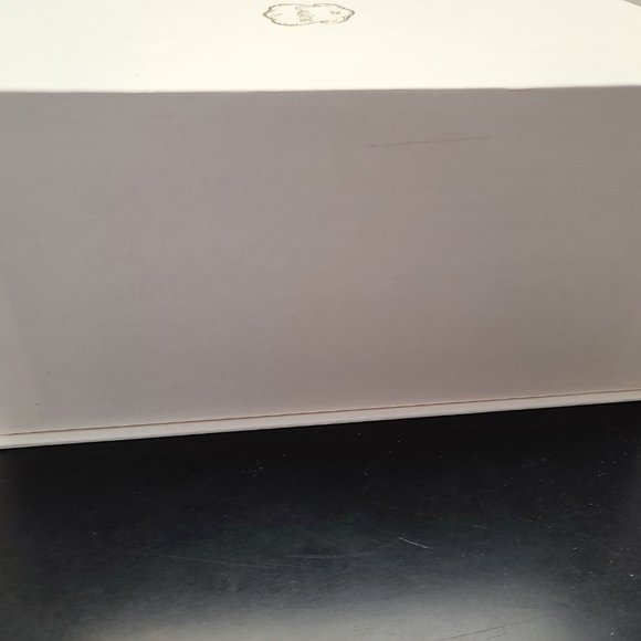 BOxes - Picture 9 of 13